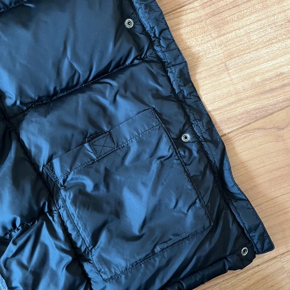 Wind River Black Puffer Down Vest - Picture 4 of 4